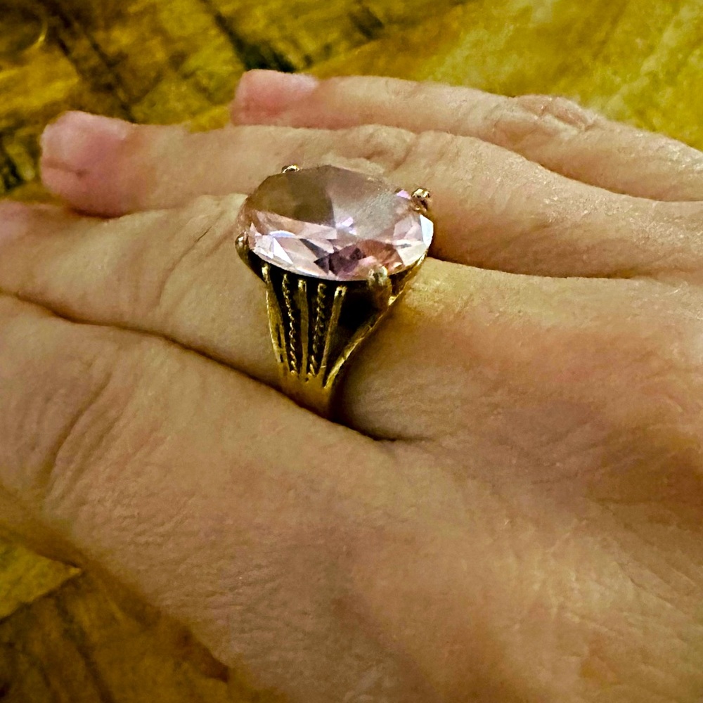 Vintage Pink Dazzling Zirconia Ring